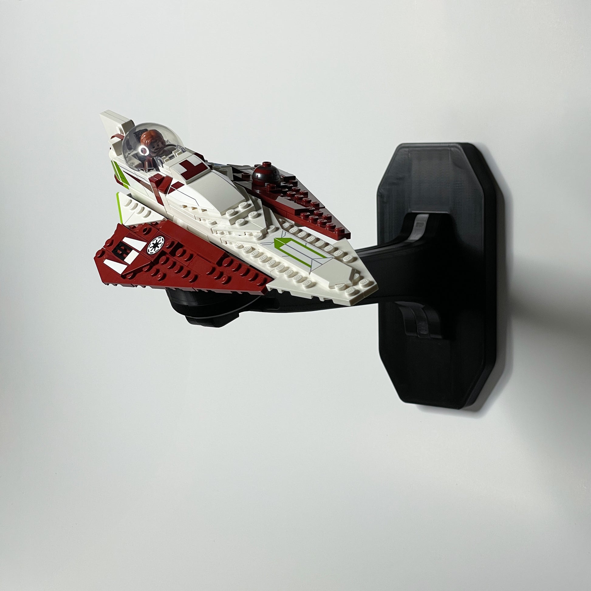 3D Printable Wall-Mounted Large LEGO Display Stand Files – BrickStands